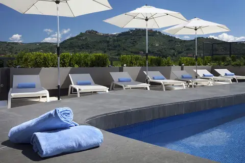 LHP Napoli Palace & SPA in Napels — foto 29