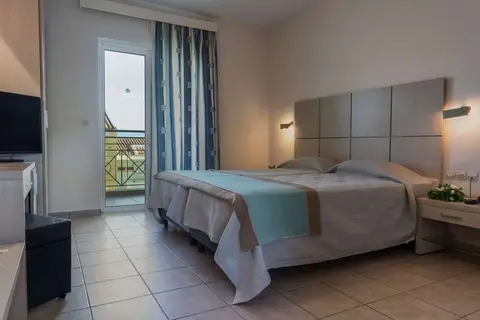 Mareblue Beach Resort in Περίθεια — foto 5