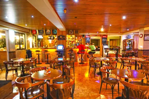 Kassandra Family Aparthotel in Ιαλυσός — foto 6