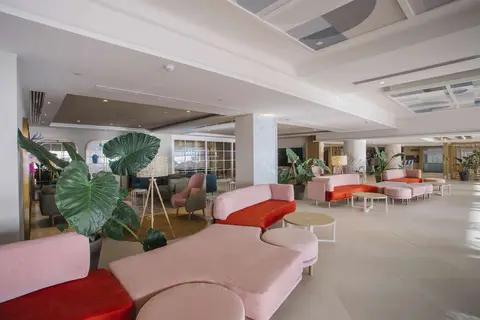 Hotel Cristina by Tigotan Las Palmas in Las Palmas de Gran Canaria — foto 10