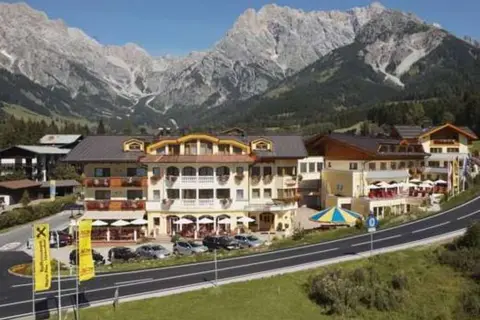 Urslauerhof Berg & Spa Hotel in Maria Alm am Steinernen Meer — foto 2
