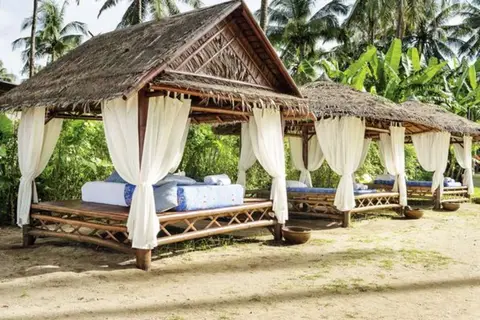 Outrigger Khao Lak Beach Resort in คึกคัก — foto 16
