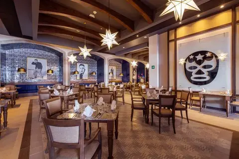 Planet Hollywood Beach Resort Cancun in Planet Hollywood Cancun — foto 18