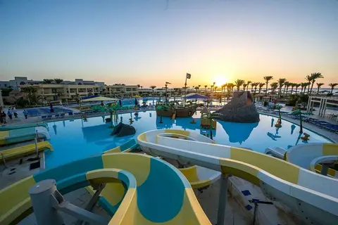 Pickalbatros Royal Moderna Resort in نبق — foto 2