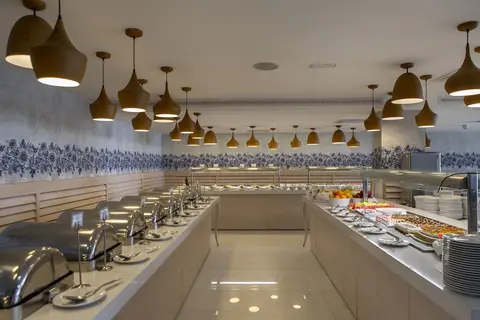 Odessa Beach Hotel in Παραλίμνι — foto 28