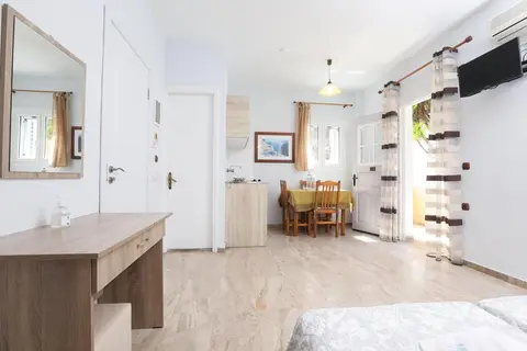 Marina Apartments & Studios in Άγιος Γόρδιος — foto 7