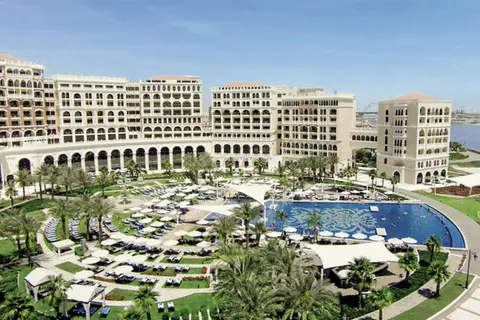 The Ritz-Carlton Abu Dhabi Grand Canal in الروضة — foto 18