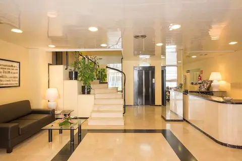Aparthotel Bertran in Barcelona — foto 9