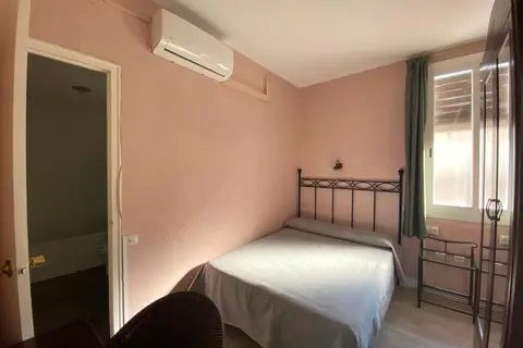 Peninsular in Barcelona — foto 18