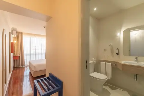 WOT Lagos Montemar in Lagos — foto 28