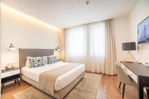 VIP Executive Picoas Hotel in Almada — foto 18