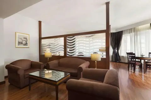 Howard Johnson by Wyndham Bur Dubai in Dubai, foto 17