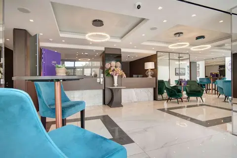 Hotel Urban Valley Resort & Spa in San Ġwann — foto 10