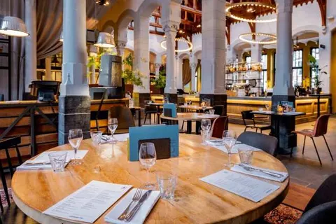 Post-Plaza Hotel & Grand Café foto 17