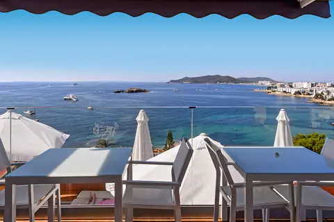 Cenit in Ibiza — foto 12