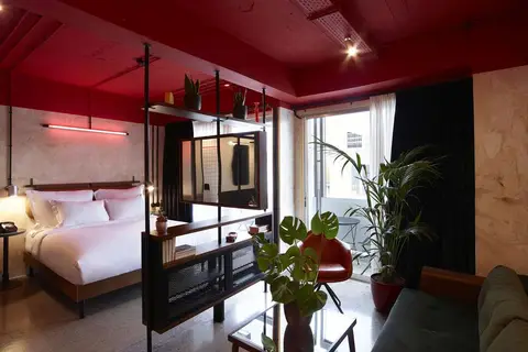 Max Brown Downtown in Athene — foto 4