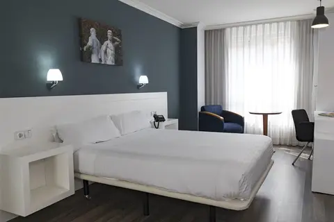 Gran Hotel Regente in Oviedo — foto 4