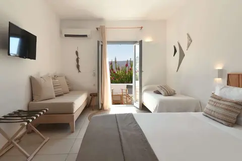 Paros Bay in Παροικιά — foto 6