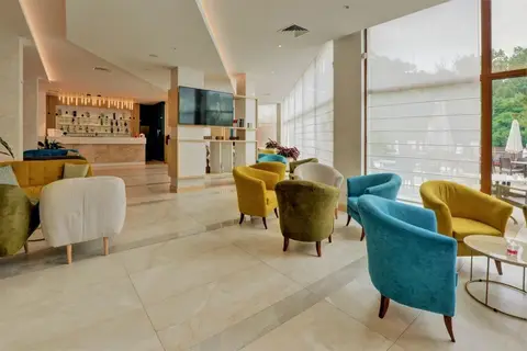 Hotel MiraBelle in СПА център Ривиера Бийч — foto 17