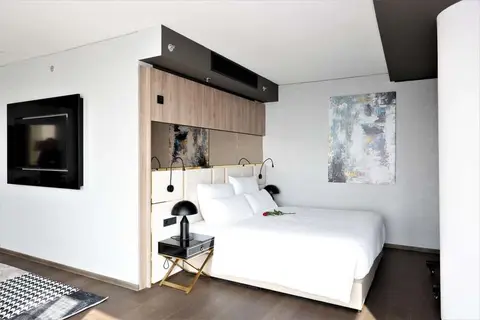Grand Plaza Hotel and Congress Center in Ljubljana — foto 3