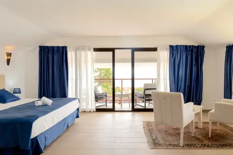 LIVVO Budha Beach in Santa Maria — foto 9
