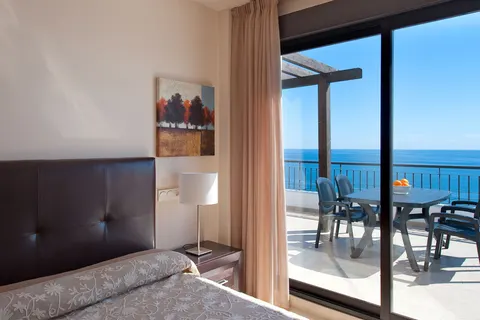 Fly & Go Olée Nerja Holiday Rentals by Fuerte Group in Torrox — foto 10