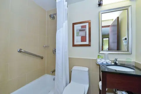 Holiday Inn Express Manhattan Midtown West in New York — foto 15