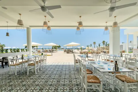 Ivi Mare - Designed for adults by Louis Hotels in Geroskipou — foto 16