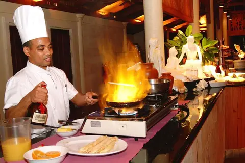 Royal Island Resort & Spa in Maakana — foto 23