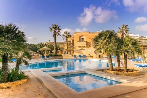 Villagg Tal Fanal in Għasri, foto 3