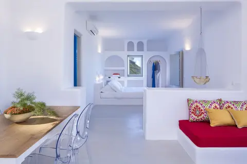 Skyfall Suites in Pyrgos — foto 4