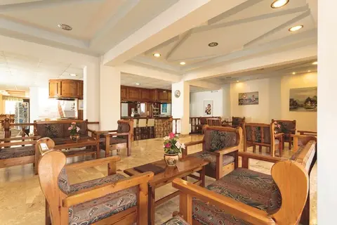 Kamari Bay in Kamari Bay Hotel, foto 4