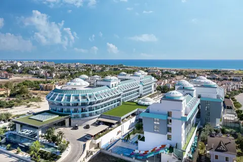 Sensitive Premium Resort & Spa in Serik