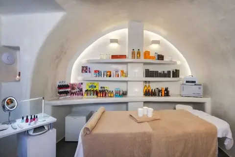 Athina Luxury Suites in Fira — foto 7