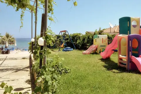 Belussi Beach Hotel & Suites in Δημοτική Ενότητα Αρκαδίων — foto 8
