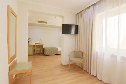 Luna Esperança Centro Hotel in Almada — foto 11