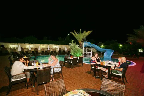 Bella Bravo Aparthotel foto 11