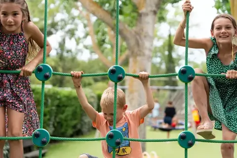 Camping Les Jardins De Tivoli in Le Grau-du-Roi — foto 4