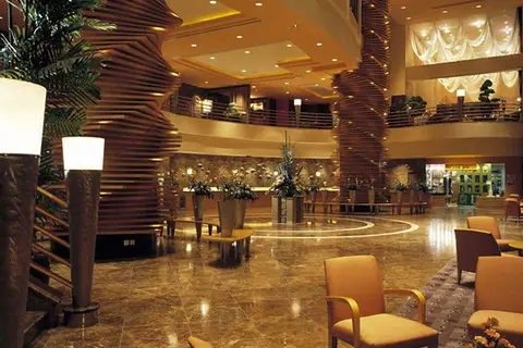 Sofitel Saigon Plaza in Ho Chi Minh City — foto 2