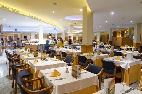 Madeira Centro in Benidorm — foto 12