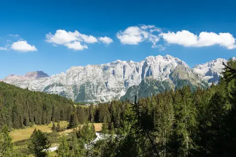 Ontdek de Dolomieten in Trentino, Malè in Malé — foto 18