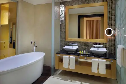 Marriott Hotel Al Jaddaf Dubai in Dubai — foto 28