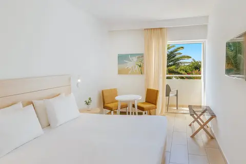 Nissi Park Hotel in Ayia Napa — foto 12
