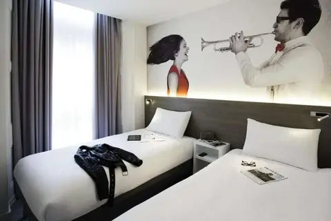 Ibis Styles London Kensington Hotel in Londen — foto 8