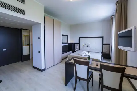 Suite Hotel Elite in Bologna — foto 14