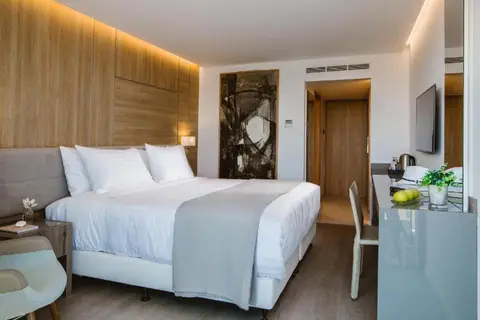 Lebay Beach Hotel in Oroklini — foto 24