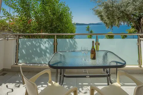 Mare Vita Apartments in Δημοτική Ενότητα Ελλομένου — foto 8