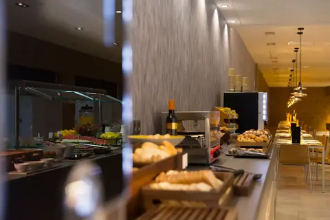 Hotel Macià Sevilla Kubb in Sevilla — foto 5