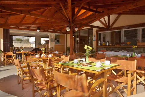 Dimitra Hotel & Apartments in Δημοτική Ενότητα Γουβών — foto 25