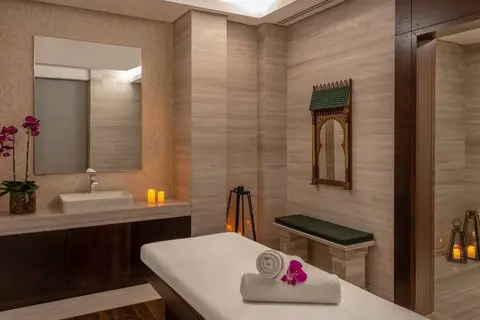 Renaissance Business Bay Hotel by Marriott Bo in Dubai — foto 11